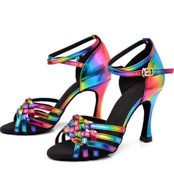 Босоножки высокие каблуки насосы женщины острым носом тонкий каблук партия обуви Женщина, сплошной разноцветный лодыжки пряжкой летние сандалии