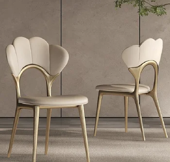 Легкие обеденные стулья класса люкс, современные и минималистичные дизайнерские обеденные стулья, обеденные столы и стулья высокого класса из нержавеющей стали