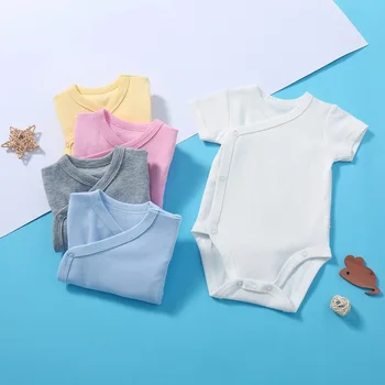 2022 Летняя детская одежда с боковой передней частью для новорожденных, однотонный детский комбинезон из хлопка с коротким рукавом для мальчиков и девочек