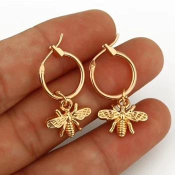 Шикарные золотые серьги с подвеской в виде маленькой пчелы для женщин, Милые стереоскопические серьги с насекомыми, серьги-гвоздики в виде медоносной пчелы, Ювелирные подарки