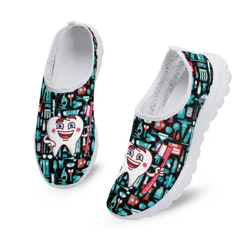 Kawaii Стоматологическая обувь для ухода за зубами Больничные рабочие кроссовки для ходьбы Удобные легкие сетчатые туфли на плоской подошве Zapatos Planos
