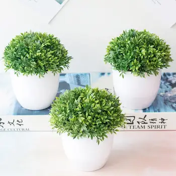 Маленькое искусственное растение, реалистичный яркий изысканный мини-искусственный бонсай