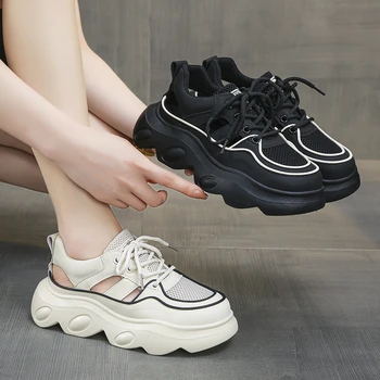 Выдалбливают Дышащую женскую обувь на платформе, кроссовки для женщин, тенденции лета 2023, Новый Корейский стиль, повседневные женские туфли на плоской подошве со шнуровкой