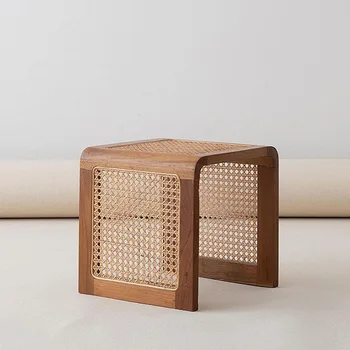 Стол из ротанга, Маленькие квадратные столики, журнальный столик из массива дерева, приставной столик из ясеня, Минималистичный стол, приставной столик для японской кровати